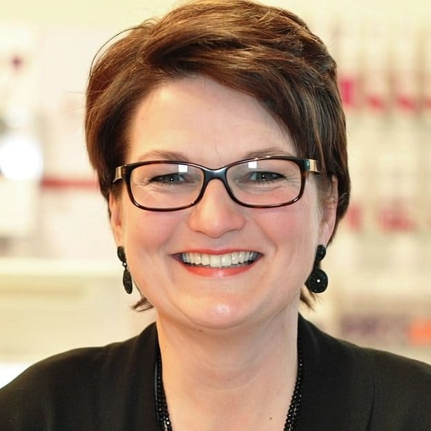 Marion Brühl im Salon